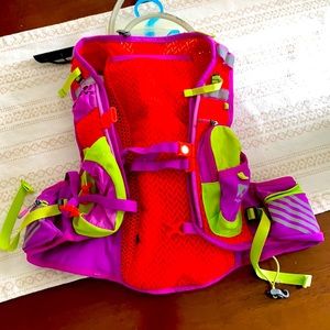 Nathan VaporAiress Hydration Vest